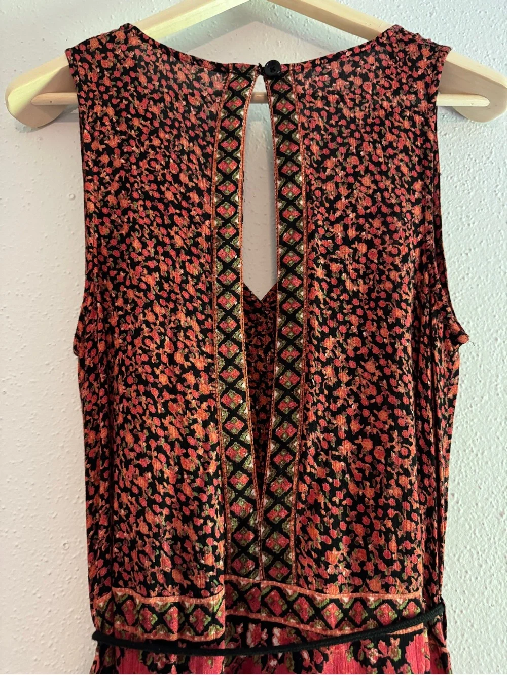Free People Size Small Sleeveless Red Floral Jumpsuit with Tie Waist